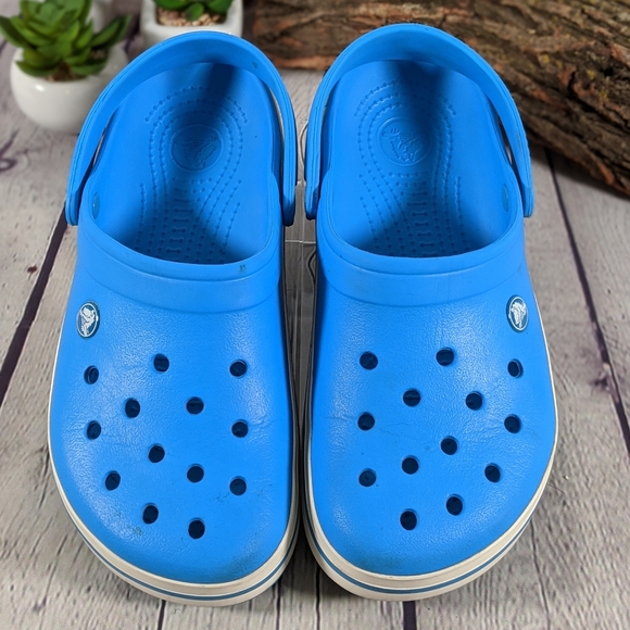 bright cobalt crocs